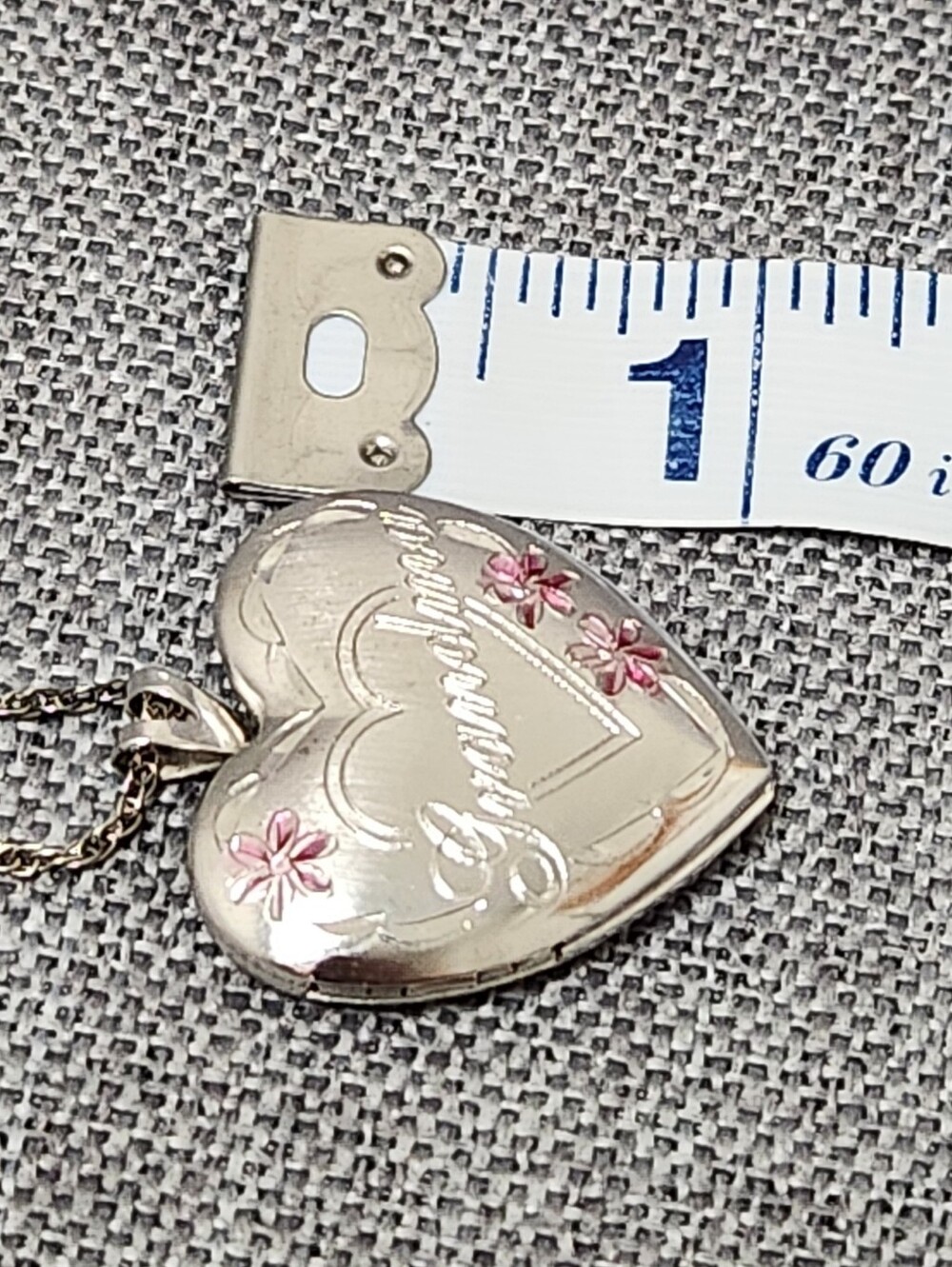 Grandma Sterling Silver Picture Locket & Chain. - Picture 6 of 7